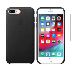 New genuine Apple iPhone 7 plus leather case black